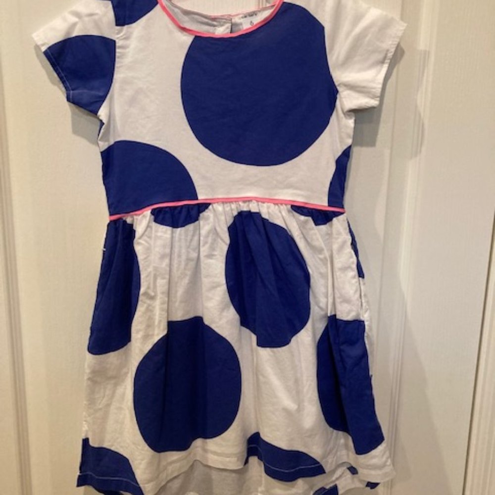 Girls dress